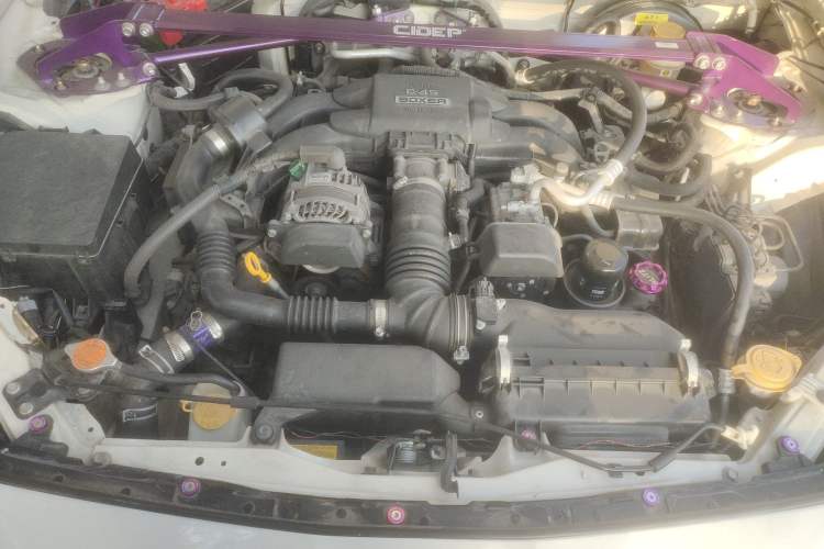 Used Toyota 86 2014 2.0L Automatic Luxury Version Engine Bay