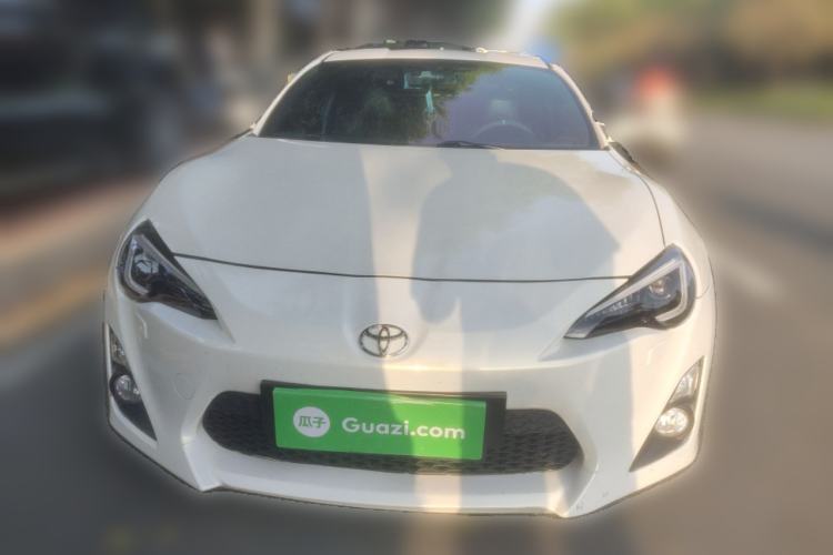 Used Toyota 86 2014 2.0L Automatic Luxury Version Front