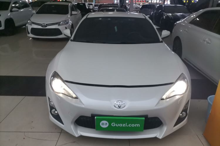 Used Toyota 86 2014 2.0L Manual Luxury Version Front