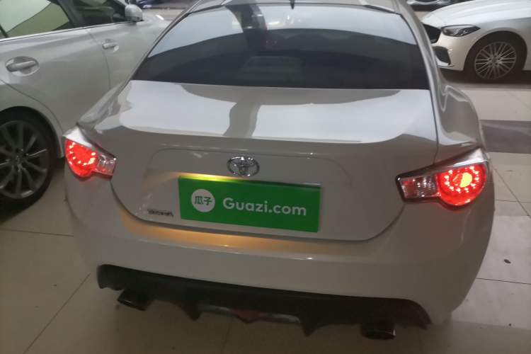 Used Toyota 86 2014 2.0L Manual Luxury Version Rear