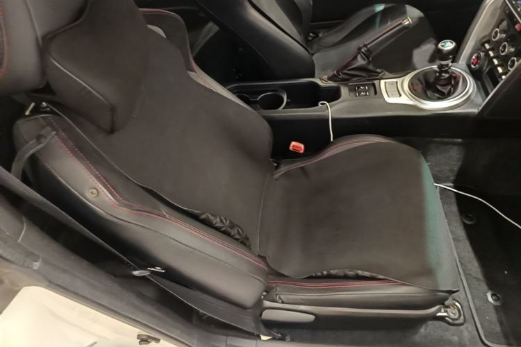 Used Toyota 86 2014 2.0L Manual Luxury Version Right Front Seat