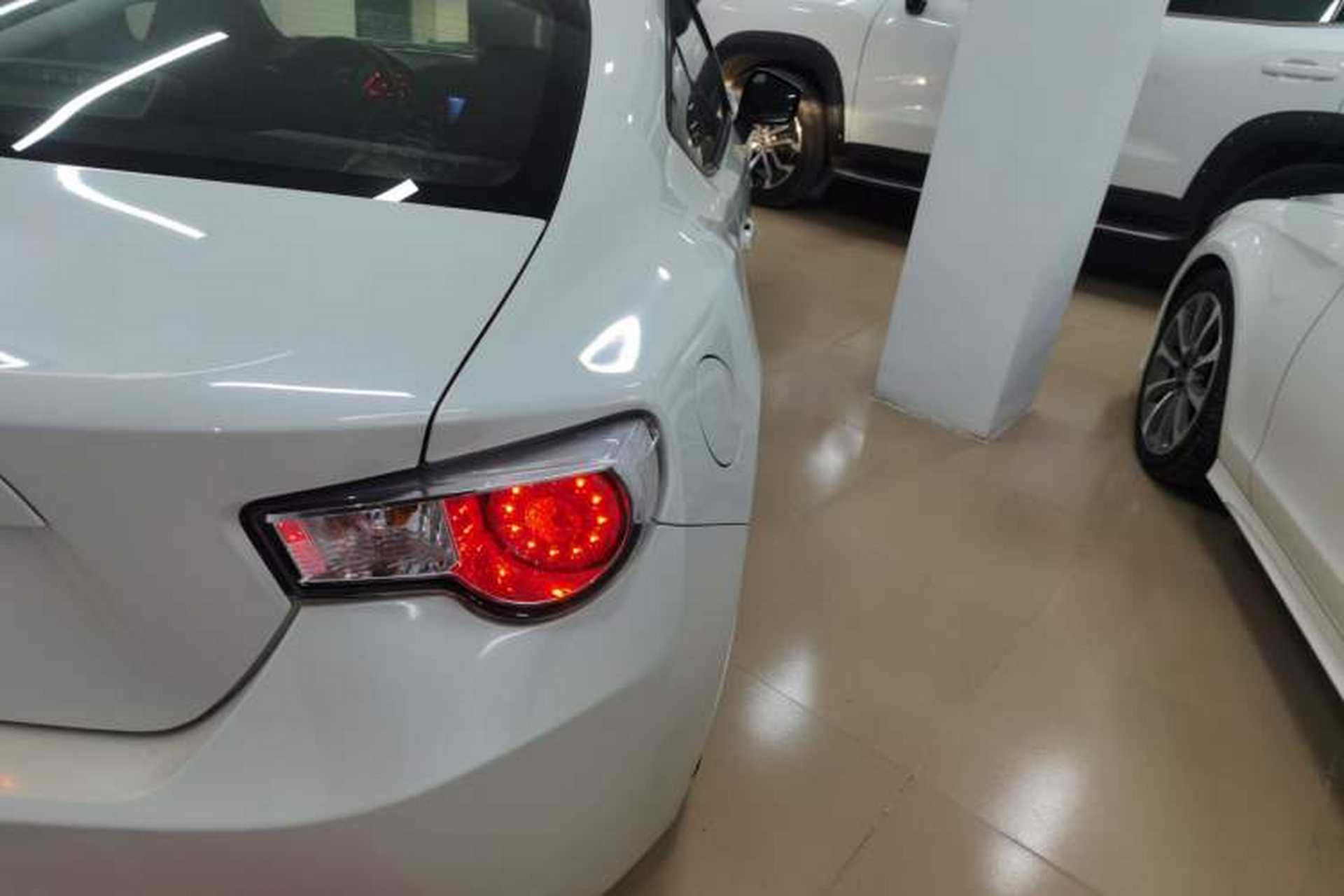 Used Toyota 86 2014 2.0L Manual Luxury Version Right Rear Taillight