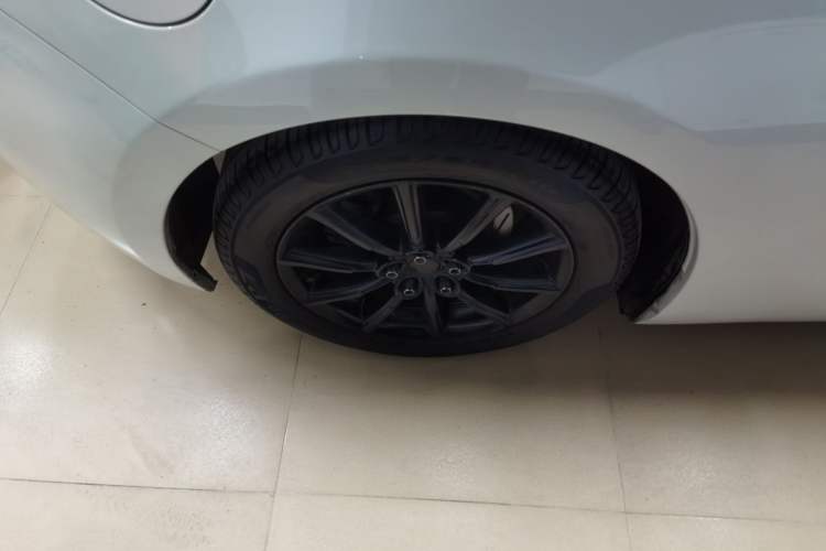 Used Toyota 86 2014 2.0L Automatic Luxury Version Right Rear Wheel Hub