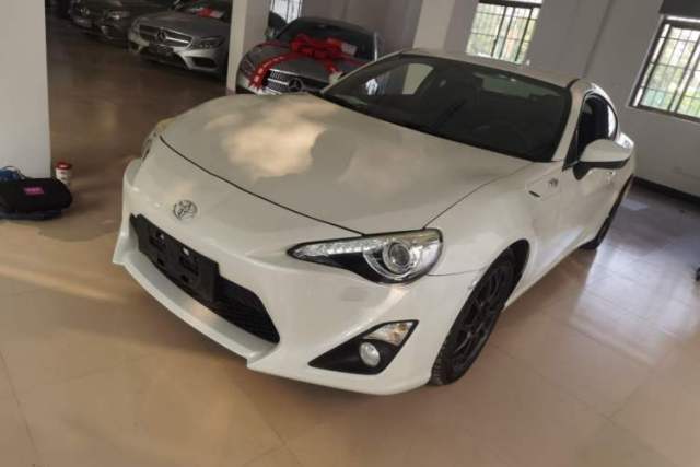 Used Toyota 86 2014 2.0L Manual Luxury Version