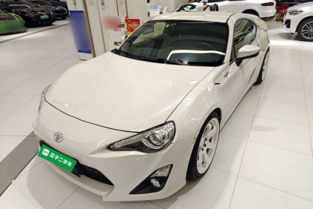 Used Toyota 86 2014 2.0L Manual Luxury Version