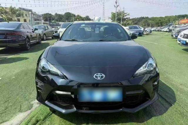 Used Toyota 86 2017 2.0L Automatic Luxury Version