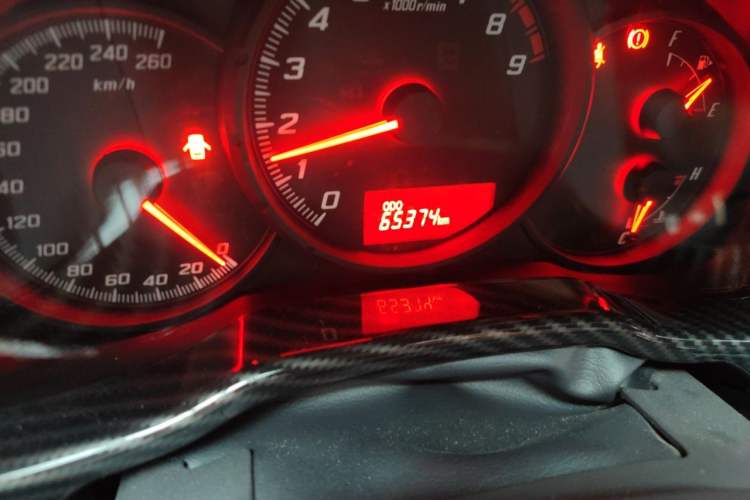 Used Toyota 86 2017 2.0L Manual Elite Edition Odometer Close Up
