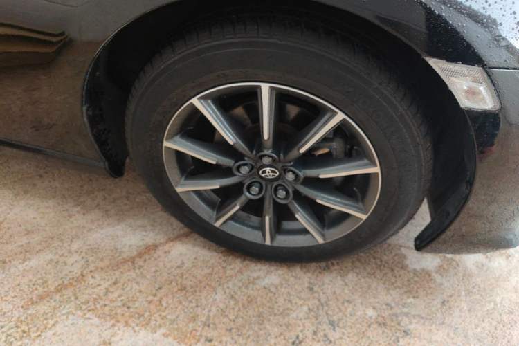 Used Toyota 86 2017 2.0L Manual Elite Edition Right Front Wheel Hub