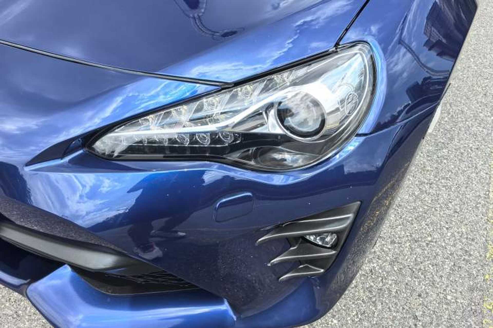 Used Toyota 86 2017 2.0L Manual Luxury Version Exterior 7