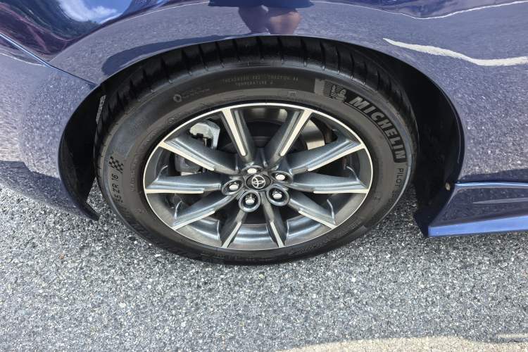 Used Toyota 86 2017 2.0L Manual Luxury Version Exterior 9