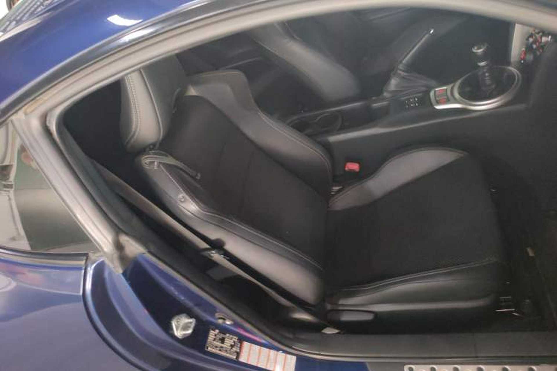 Used Toyota 86 2017 2.0L Manual Luxury Version Right Front Seat