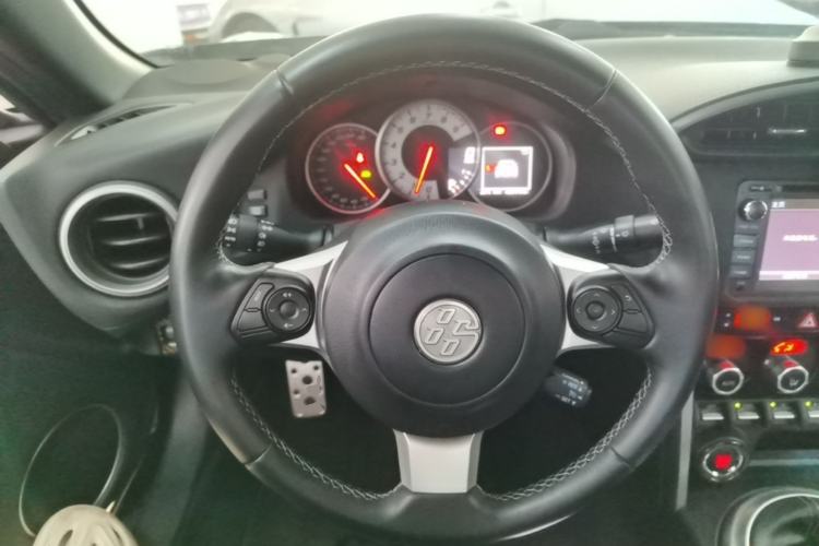 Used Toyota 86 2017 2.0L Manual Luxury Version Steering Wheel