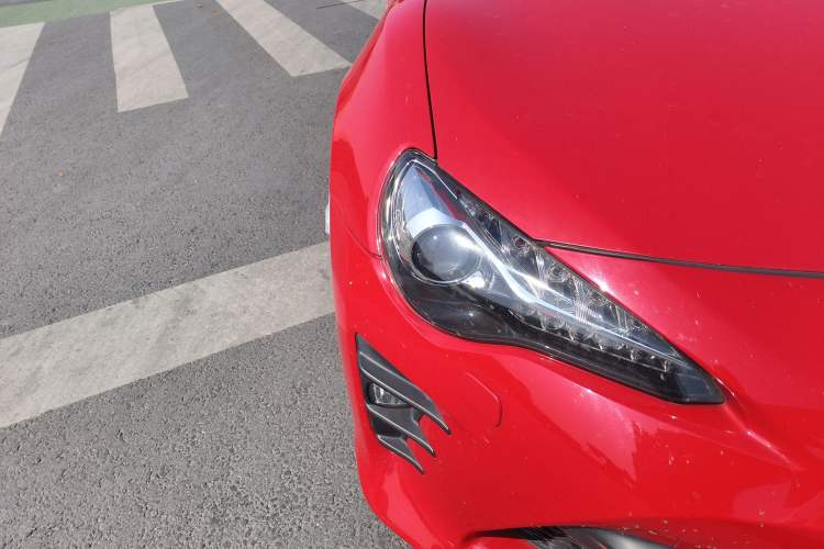 Used Toyota 86 2017 2.0L Manual Elite Edition Right Front Headlight
