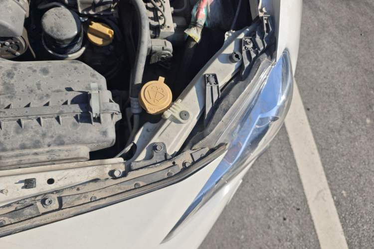Used Toyota 86 2017 2.0L Manual Luxury Version Engine Bay Left