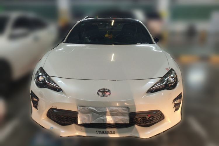 Used Toyota 86 2017 2.0L Manual Luxury Version Front