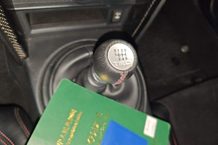 Used Toyota 86 2017 2.0L Manual Elite Edition Gear Lever