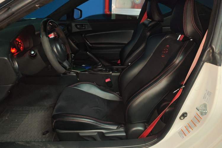 Used Toyota 86 2017 2.0L Manual Elite Edition Left Front Seat