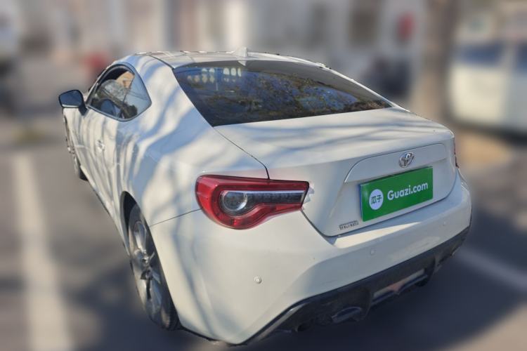 Used Toyota 86 2017 2.0L Manual Luxury Version Rear Left 45 Deg