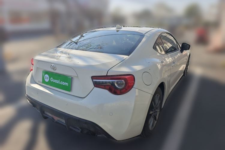 Used Toyota 86 2017 2.0L Manual Luxury Version Rear Right 45 Deg