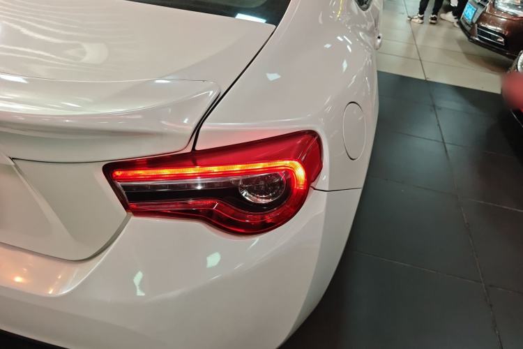 Used Toyota 86 2017 2.0L Manual Luxury Version Right Rear Taillight