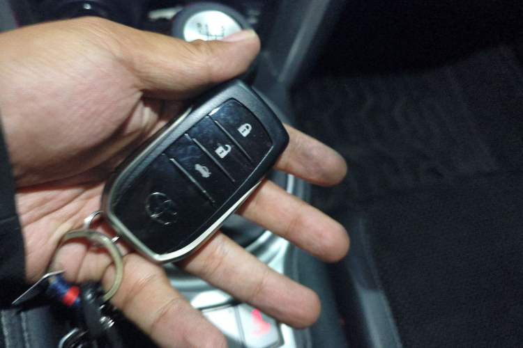 Used Toyota 86 2017 2.0L Manual Luxury Version Vehicle Key