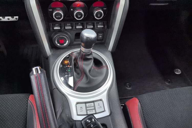Used Toyota 86 2019 2.0L Automatic Luxury Edition Gear Lever
