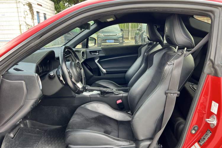 Used Toyota 86 2019 2.0L Automatic Luxury Edition Exterior 6