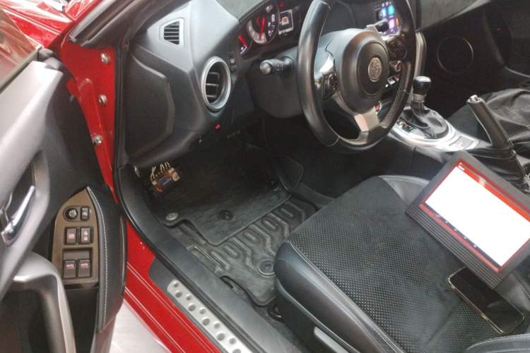 Used Toyota 86 2019 2.0L Automatic Luxury Edition Interior 3