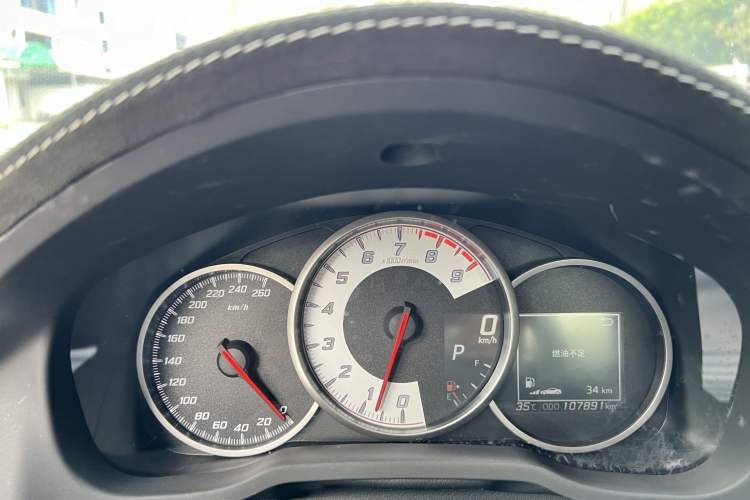 Used Toyota 86 2019 2.0L Automatic Luxury Edition Odometer Close Up