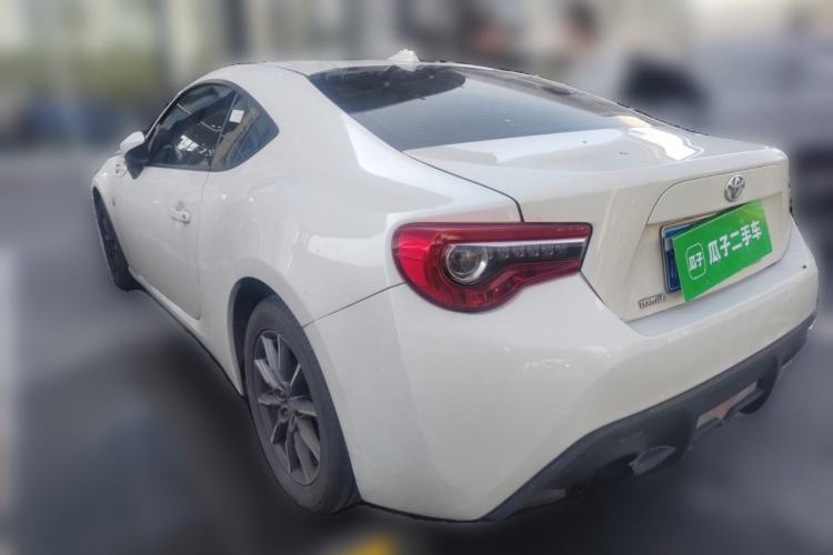 Used Toyota 86 2019 2.0L Manual Luxury Edition Rear Left 45 Deg