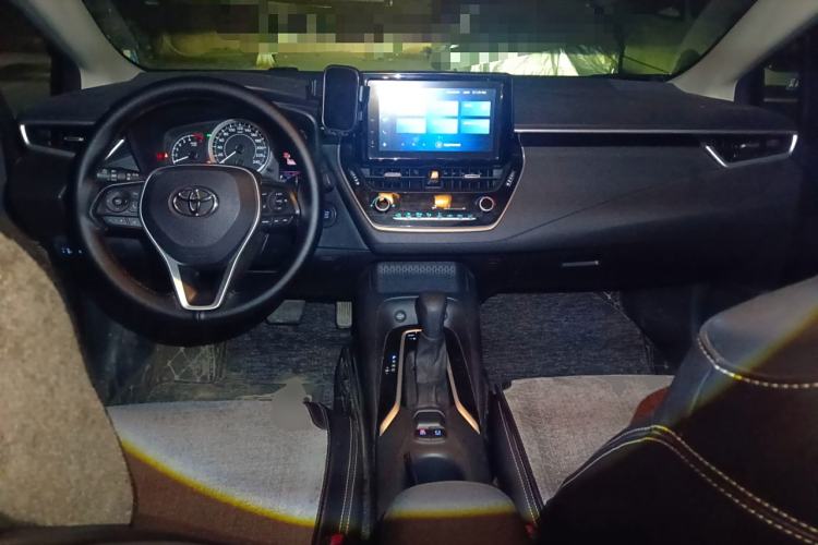 Used Toyota Allion 2021 2.0L Luxury Edition Center Console