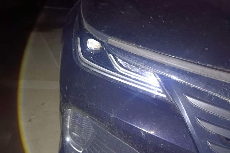 Used Toyota Allion 2021 2.0L Luxury Edition Right Front Headlight