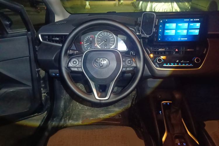 Used Toyota Allion 2021 2.0L Luxury Edition Steering Wheel