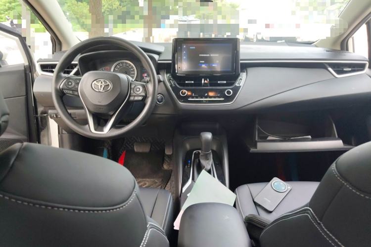 Used Toyota Allion 2021 2.0L Luxury Edition Center Console