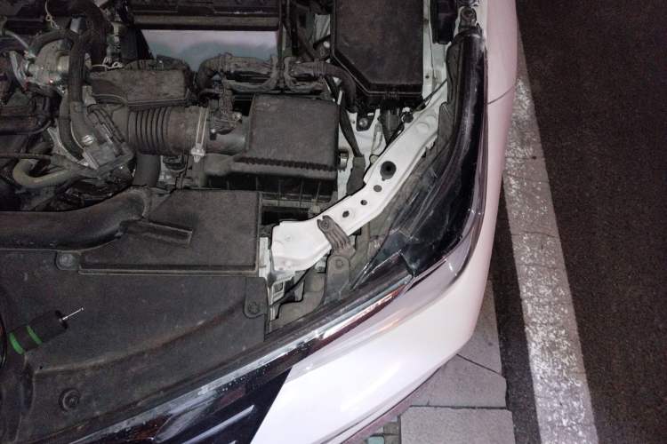 Used Toyota Allion 2023 2.0L Pioneer Edition Engine Bay Left
