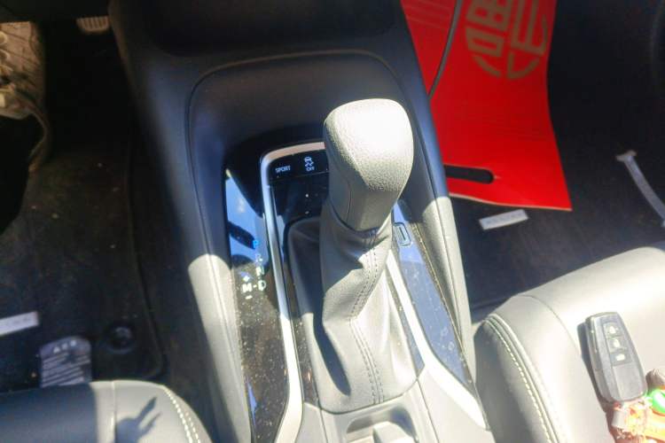 Used Toyota Allion 2021 2.0L Luxury Edition Gear Lever