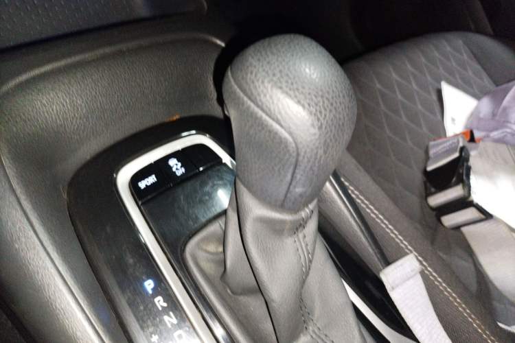 Used Toyota Allion 2021 2.0L Luxury Edition Gear Lever