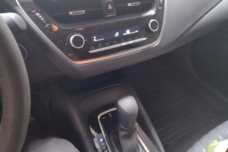 Used Toyota Allion 2021 2.0L Ambition Edition Audio And AC Panel