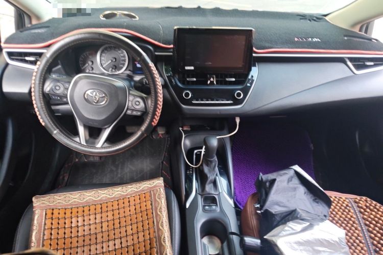 Used Toyota Allion 2021 2.0L Luxury Edition Center Console