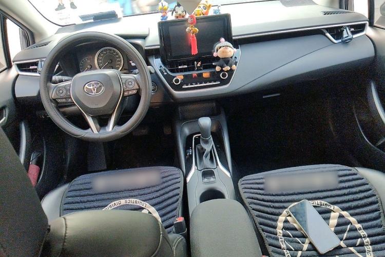 Used Toyota Allion 2021 2.0L Luxury Edition Center Console