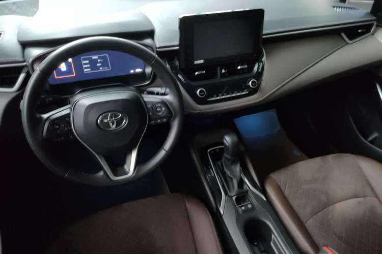 Used Toyota Allion 2021 2.0L Flagship Edition Center Console