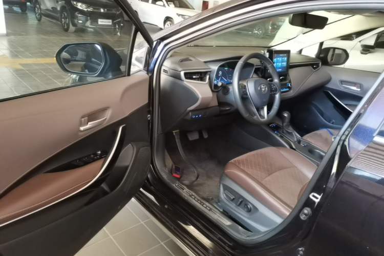 Used Toyota Allion 2021 2.0L Flagship Edition Driver Seat