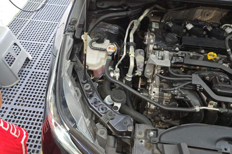 Used Toyota Allion 2021 2.0L Flagship Edition Engine Bay Right