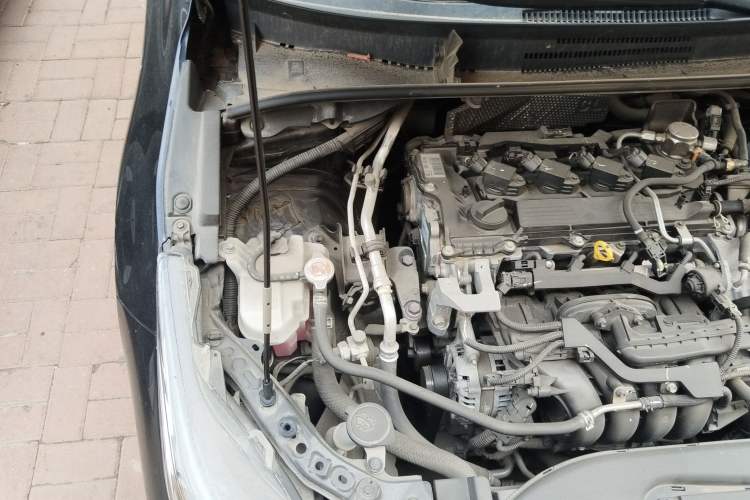 Used Toyota Allion 2021 2.0L Luxury Edition Engine Bay Right