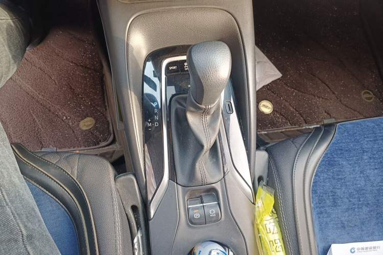 Used Toyota Allion 2021 2.0L Ambition Edition Gear Lever
