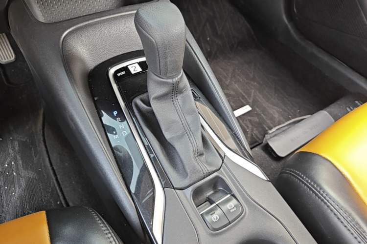 Used Toyota Allion 2021 2.0L Luxury Edition Gear Lever