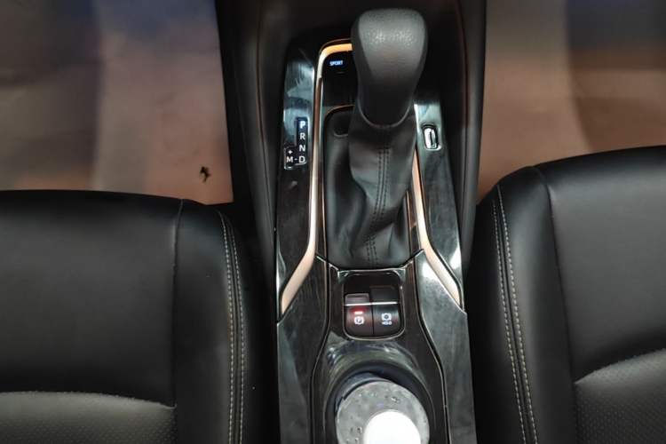Used Toyota Allion 2021 2.0L Ambition Edition Gear Lever