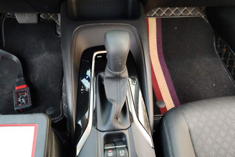 Used Toyota Allion 2021 2.0L Deluxe Edition Gear Lever