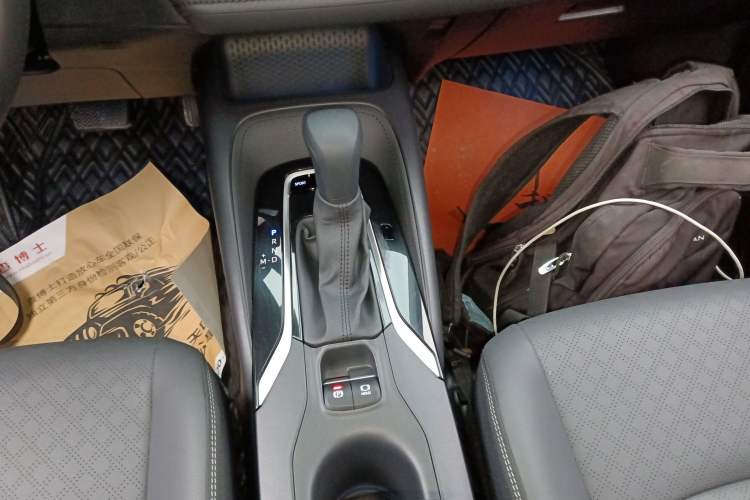 Used Toyota Allion 2021 2.0L Deluxe Edition Gear Lever