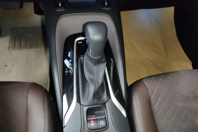 Used Toyota Allion 2021 2.0L Flagship Edition Gear Lever